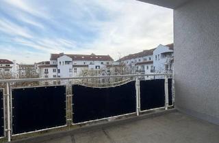 Immobilie mieten in Dr.-Otto-Meyer-Str. 13, 86169 Lechhausen, Wohnen am Lech: Helle 3-Zi.-Wohnung mit Loggia