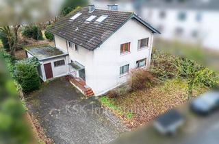 Einfamilienhaus kaufen in 53773 Hennef, Einfamilienhaus in Hennef mit vielfältigen Nutzungsmöglichkeiten
