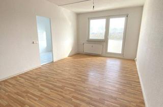 Wohnung mieten in Jenaer Straße 71, 07549 Gera, Gemütliche Zweiraumwohnung frei!