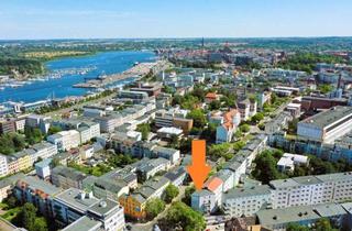 Wohnung mieten in Doberaner Str. 43a, 18057 Rostock, Moderne 3-Zimmer Wohnung in der KTV - Einbauküche, Südbalkon, Einbauspots