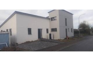 Haus kaufen in 97531 Theres, Theres - Dreifamilienhaus zu verkaufen