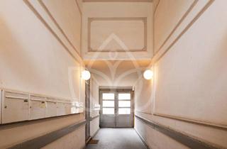 Wohnung kaufen in 10997 Berlin, Berlin Kreuzberg - Provisionsfrei - Stilvolle 4-Zimmer Altbauwohnung in Berlin-Kreuzberg!