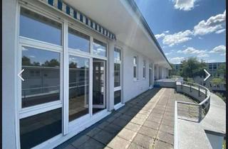 Haus kaufen in 72622 Nürtingen, Nürtingen - Penthouse mit riesiger Dachterrasse, TG & Top Lage