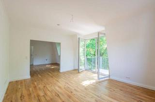 Wohnung kaufen in 16816 Neuruppin, Neuruppin - 5 Raum-Dachgeschosswohnung in zentraler Lage am Park