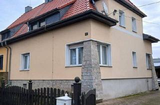 Doppelhaushälfte kaufen in 06366 Köthen, Köthen (Anhalt) - Charmante Doppelhaushälfte mit Ausbaupotenzial in Köthen