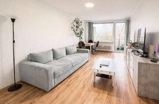 Wohnung kaufen in 90441 Schweinau, Vermietete 1-Zimmer-Wohnung mit separater Küche und Balkon