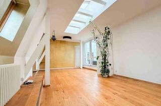 Wohnung kaufen in 01069 Südvorstadt-West, Traumhaft große 4-Zimmer-Dachgeschoss-Wohnung mit Fahrstuhl in Dresden-Südvorstadt