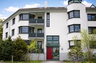 Wohnung kaufen in 82024 Taufkirchen, Perfekt geschnittene 1-Zimmer-Wohnung mit Küche und Balkon in Taufkirchen