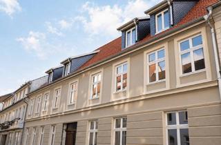 Wohnung kaufen in 18439 Altstadt, Gemütliche 2‑Zimmerwohnung mit Terrasse in bester Altstadtlage