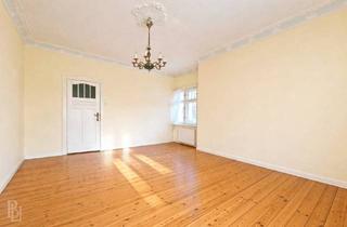 Wohnung kaufen in 14163 Nikolassee, Preissenkung - 3-Zimmer-Altbauwohnung mit Stuckdecken & Loggia in Zehlendorf-Schlachtensee