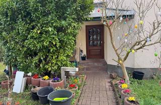 Wohnung kaufen in 13465 Hermsdorf, 4-Zimmer Wohnung mit Potenzial in ruhiger Lage