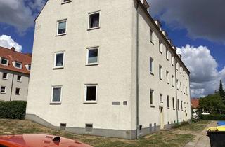 Wohnung mieten in Grünewaldstr., 23564 St. Jürgen, Ihre Zukunft - Ihre Wohnung: interessante 2,5-Zimmer-Dachgeschoss-Wohnung, frisch renoviert und sofo