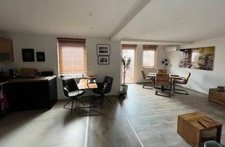 Wohnung mieten in Wilhelm Leuschner Straße 15, 68766 Hockenheim, Sehr Hochwertige 2,5-Raum-Wohnung mit gehobener Innenausstattung mit Balkon und EBK in Hockenheim