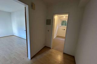 Wohnung mieten in Brinkhofstr. 76, 58642 Iserlohn, Eine kleine 1 Zimmerwohnung freut sich auf nette Mieter!