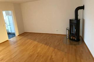 Wohnung mieten in Tumlinger Weg 32, 72178 Waldachtal, Helle 2,5-Zimmer Wohnung mit Balkon in Waldachtal