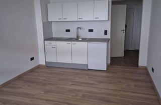 Wohnung mieten in Schöppenstedter Straße 38, 38100 Innenstadt, Exklusive 1-Raum-Wohnung mit gehobener Innenausstattung mit Balkon und EBK in Braunschweig