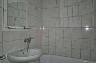 Wohnung mieten in Rohrbachstraße 20, 99867 Gotha, Renovierungsbedürftige 3-Zimmer Wohnung in Gotha