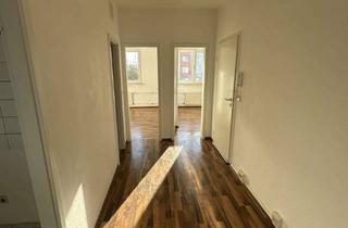 Wohnung mieten in Breitscheidstraße 19, 39114 Herrenkrug, Helle und moderne 3-Zimmer-Wohnung in Magdeburg mit Balkon