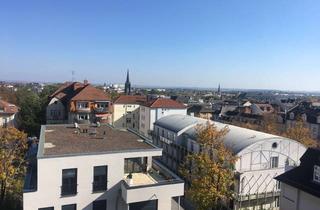 Wohnung mieten in Burgallee, 61231 Bad Nauheim, Ihr Logenplatz in Bad Nauheim : 2-Zimmer Altbauwohnung mit Dachterrasse