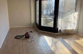 Wohnung mieten in Grüntaler Straße 63, 13359 Wedding, SONNIGE 2 - ZIMMER WOHNUNG im beliebten Wedding