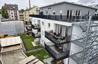 Wohnung mieten in Bleichstr. 18 b, 86153 Innenstadt, Schöne 2-ZKB im 1. OG mit Balkon in Augsburg