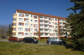 Wohnung mieten in Schulstraße 15 g, 09350 Lichtenstein, Helle 2-Raum-Wohnung mit Balkon und Aufzug