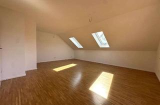 Wohnung mieten in 70794 Filderstadt, Modern und topsanierte 3-Zimmer-Dachgeschoss mit Balkon!