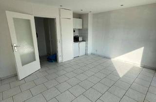 Wohnung mieten in Wickrather Str. 158, 41236 Rheydt, helle 1-Zimmer | 26 m² | Einbauküche | großer Balkon | MG-Rheydt