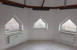 Wohnung mieten in Bahnhofstr. 14, 21717 Fredenbeck, Helle 3,5-Zimmer Maisonette Turmwohnung mit Balkon in Fredenbeck