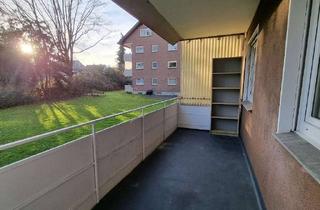 Wohnung mieten in Hasenpfad 11, 32758 Detmold, Gepflegte 2-Zimmer-Wohnung mit großem Balkon in ruhiger Lage zu vermieten