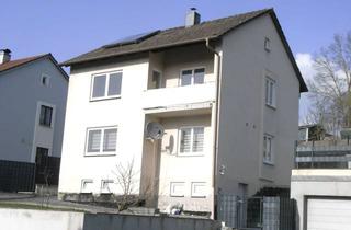 Einfamilienhaus kaufen in 84137 Vilsbiburg, Einfamilienhaus mit großem Grundstück und Doppelgarage