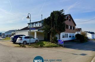 Haus kaufen in 72658 Bempflingen, Stattliches 3-Familienhaus mit 2 Garagen und schönem Garten in ruhiger Ortsrandlage von Bempflingen.