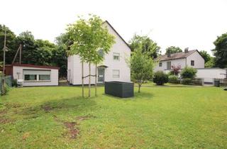 Mehrfamilienhaus kaufen in 82152 Planegg, Freistehendes Mehrfamilienhaus mit vier Wohneinheiten und baldiger U-Bahn-Anbindung in direkter Nähe