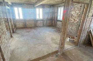 Bauernhaus kaufen in 97502 Euerbach, Einzigartiges, teilsaniertes Zweifamilien-Bauernhaus mit großzügiger Scheune