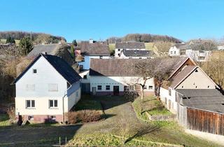 Haus kaufen in 51570 Windeck, Sanierungsbedürftiger Resthof mit großem Nebengebäude und Weideland!