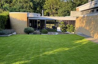 Villa kaufen in 53343 Wachtberg, Einmalige Bauhaus-Villa in bester Lage in Wachtberg-Pech
