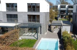 Haus kaufen in 83043 Bad Aibling, Design trifft Lebensqualität - DHH mit Pool im B&O Park