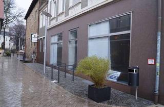 Geschäftslokal mieten in Haupstr. 50/Kirchstr, 58706 Menden, Ladenfläche mit großer Schaufensterfront in Mendener Fußgängerzone
