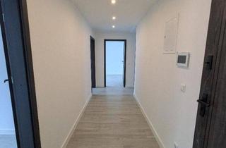 Wohnung mieten in Zietenstraße 35, 09130 Chemnitz, Erstbezug nach Kernsanierung | Stilvolle 3-Raum-DG-Wohnung mit Aufzug & Balkon & Stellplatz in Chemnitz-Sonnenberg