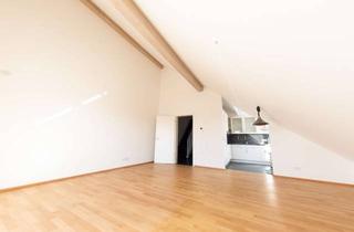 Wohnung kaufen in 82110 Germering, 2-Zimmer Maisonette mit großer Dachterrasse