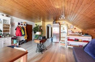 Wohnung kaufen in 79713 Bad Säckingen, Zentrale Lage in Bad Säckingen - charmante Dachgeschosswohnung - 75 m² Wohnkomfort mit zwei Balkonen