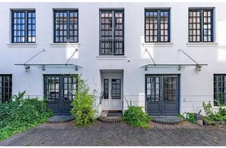 Wohnung kaufen in 22083 Barmbek-Süd, Urbanes Leben auf zwei Etagen, 500 Meter zum Mühlenkamp