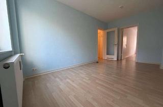 Wohnung kaufen in Denickestraße, 21073 Harburg, Charmante 2,5-Zimmer-Wohnung mit Wintergarten zum Wohlfühlen