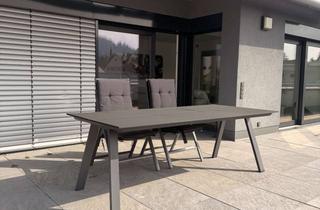 Penthouse mieten in 72764 Reutlingen, Exklusive Penthousewohnung mit großzügiger Dachterrasse und offenem Wohnkonzept