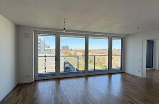 Wohnung mieten in Grunaer Straße 28, 01069 Pirnaische Vorstadt, Moderne 3-Raum-Wohnung mit Einbauküche und Tageslichtbad