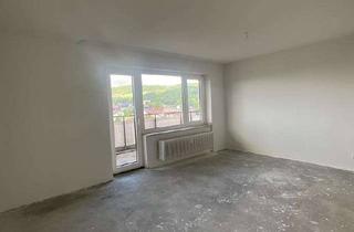 Sozialwohnungen mieten in Unter Der Emst, 58644 Iserlohn, Geräumige 3-Zimmer-Wohnung mit Aufzug in Iserlohn Dröschede nur mit WBS ab 3 Personen!