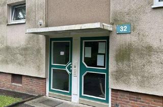 Wohnung mieten in Jütlandring 32, 24109 Mettenhof, Schöne 3-Zimmer-Wohnung mit Balkon in Kiel Mettenhof