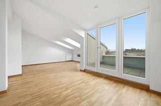 Wohnung mieten in 13585 Spandau, Stilvolle Dachgeschosswohnung in Spandau – 2 Zimmer, EBK und Balkon nahe Havel Altstadt Spandau