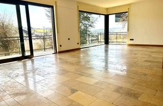 Wohnung mieten in Sonnenweg 18, 54568 Gerolstein, Lichtdurchflutete 127 m² Traumwohnung (2 ZKB) mit Süd-Balkon- ruhige Lage nahe Zentrum