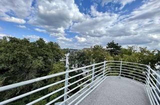 Wohnung mieten in Kalkumer Str. 42, 40468 Unterrath, Helle 4-Zimmer-Dachgeschosswohnung mit sep. Küche und 2 Balkonen - WG möglich